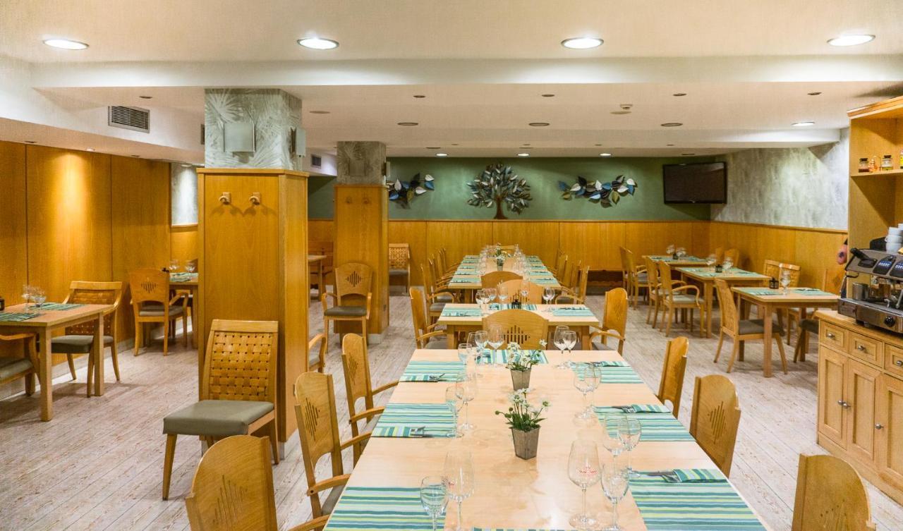 Hotel Jaqués Jaca Extérieur photo