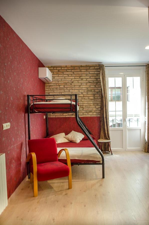 Hotel Jaqués Jaca Extérieur photo