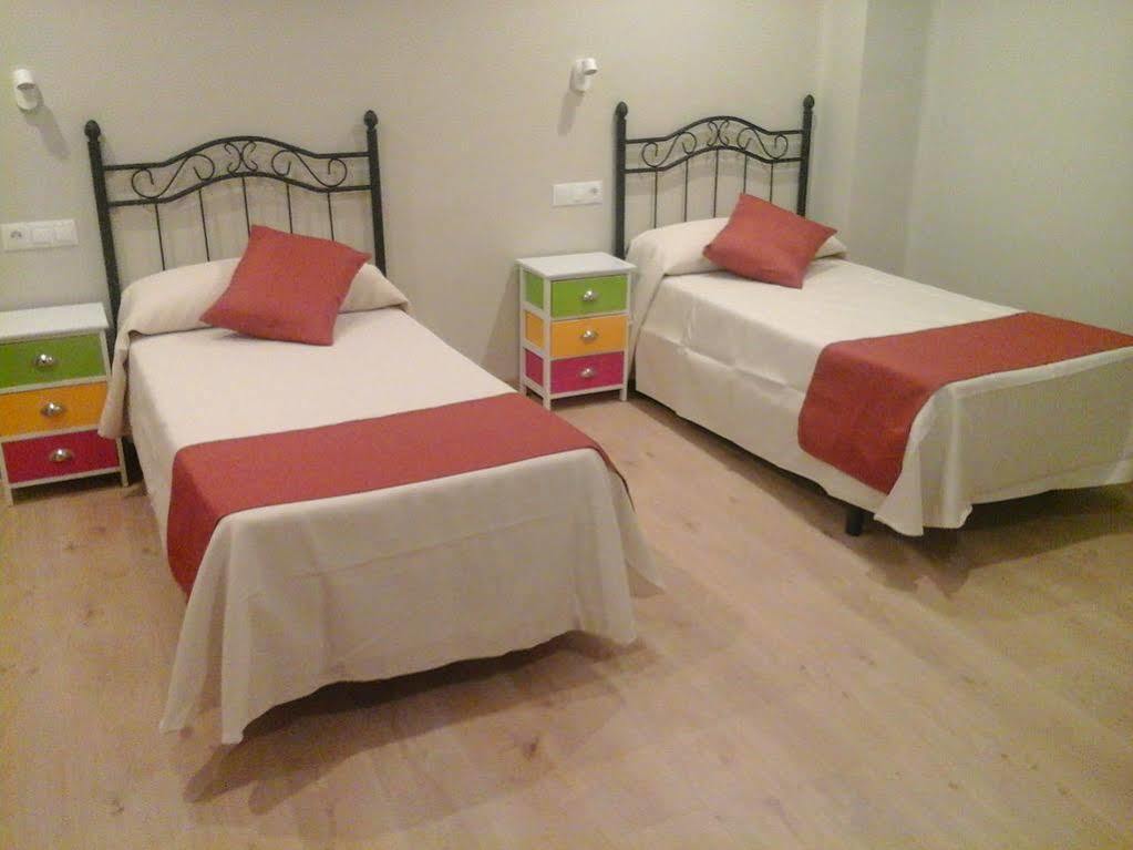 Hotel Jaqués Jaca Extérieur photo